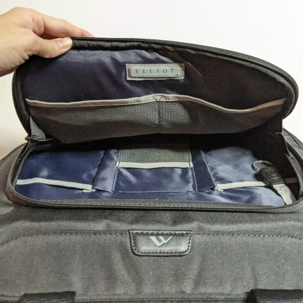 Brenthaven Elliot Deluxe Laptop Bag